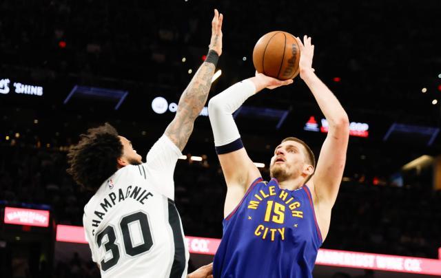 开云体育-掘金12连胜收官成全湖火，马刺轮休文班坑了自己？